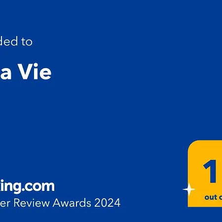 Villa Vie Luxury Retreat