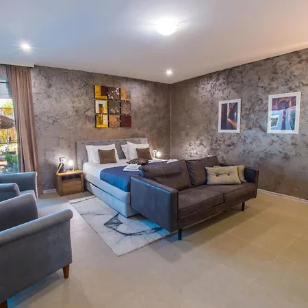 Vie Vila *