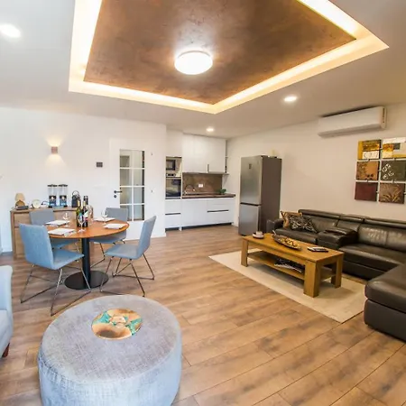 Vie Luxury Retreat * Blagaj
