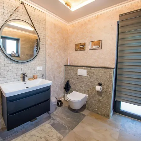 Vie Luxury Retreat *